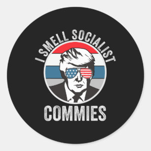 Trump I riecht Commies nach politischem Humor Runder Aufkleber