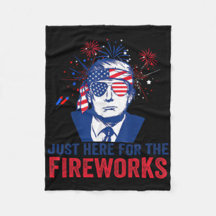 Trump ist hier nur wegen des Feuerwerks Lustiger 4 Fleecedecke