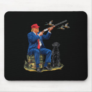 Trump mit der Hundepuppe führt Camouflage der Jagd Mousepad