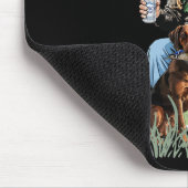 Trump mit der Hundepuppe führt Camouflage der Jagd Mousepad (Ecke)