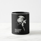 Trump Mittelfinger 2026 Meme Lustig Tasse (Zentrum)