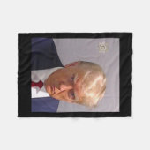 Trump Mugshot T-Shirt - Ikonisch und lustig Fleecedecke (Vorderseite (Horizontal))