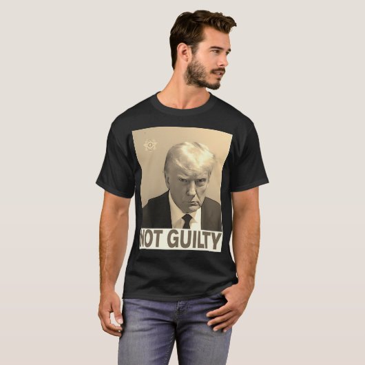 Trump nicht schuldig T-Shirt (Vorne ganz)