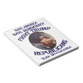 Trump Notizblock (angewinkelt)