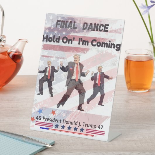 Trump Pedestal Sign Sockelschild (In Situ)