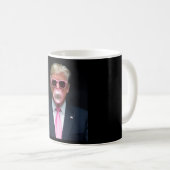 Trump Pink Bubble Gum Präsident 47 USA Kaffeetasse (VorderseiteRechts)