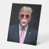 Trump Pink Bubble Gum Präsident 47 USA Sockelschild (Vorderseite)