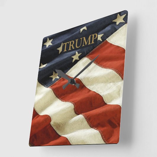 TRUMP QUADRATISCHE WANDUHR (Winkel)