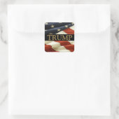 TRUMP QUADRATISCHER AUFKLEBER (Tasche)