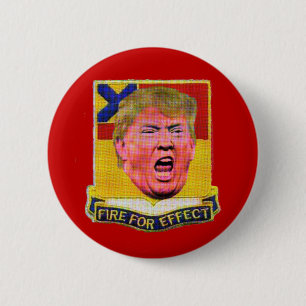 Trump schießt aus seinem großen Mund Button