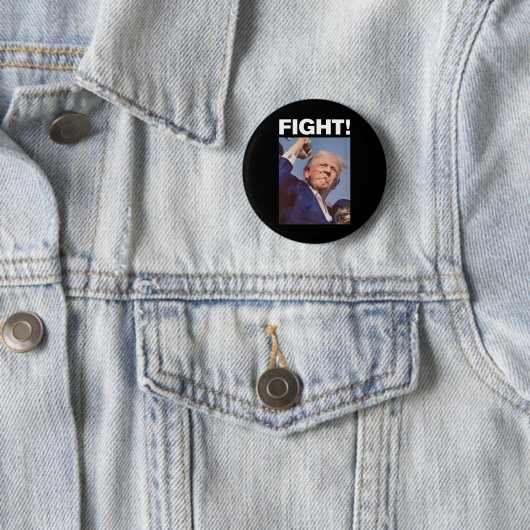 Trump Shot 2024 Button (Beispiel)