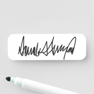 Trump-Signatur  Namensschild