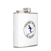 Trump Skis in Jeans Flachmann (Rechts)