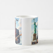 Trump spielt elektrische Gitarre in der Freiheitss Kaffeetasse (Mittel)