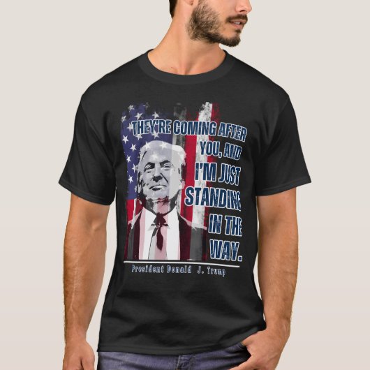 Trump Stehend T-Shirt (Vorderseite)
