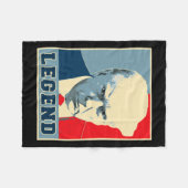 Trump-Tasse schoss 2024 Präsident Legend nie übert Fleecedecke (Vorderseite (Horizontal))