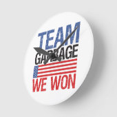 Trump - Team Garbage We Won Runde Wanduhr (Winkel)
