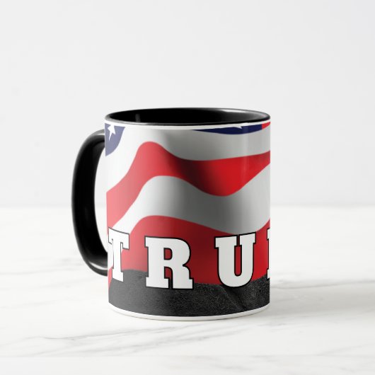 Trump-Text mit Bald-Adler Tasse (Vorderseite Links)