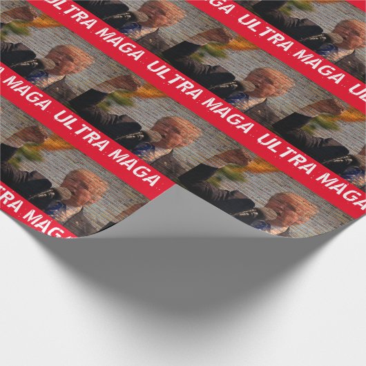 TRUMP ULTRA MAGA GRAFFITI CHRISTMAS GESCHENKPAPIER (Ecke)