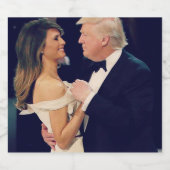 Trump und Melania tanzen Schaumweinetikett (Einzelnes Label)