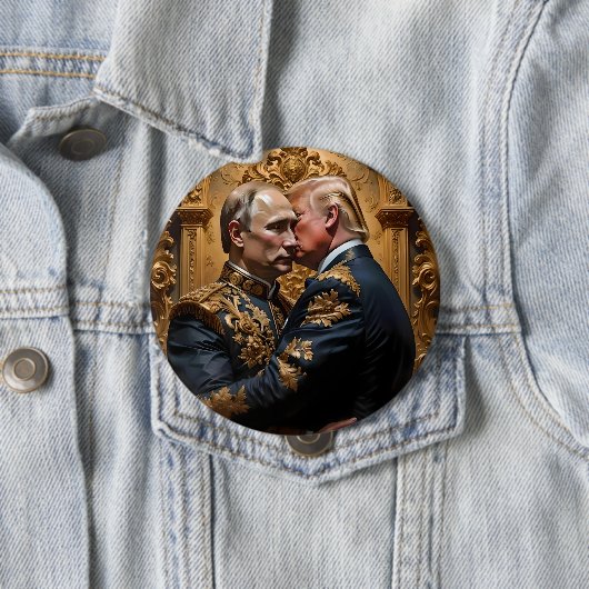 Trump und Putin Embrace Button (Beispiel)