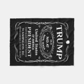 Trump Whiskey Fleecedecke (Vorderseite (Horizontal))