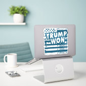 Trump Won 2024 Aufkleber (Laptop auf Schreibtisch)