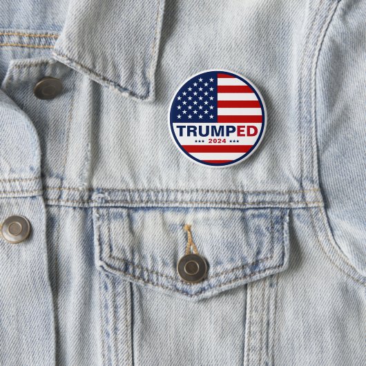 Trumped 2024: Präsidentschaftswahlen unter amerika Button (Beispiel)