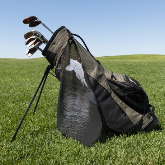 Trumpeter Swan Golfhandtuch (Gras)