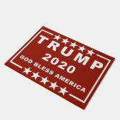 TRUMPF 2020 - GOTT SEGNEN AMERIKA 18" x 24" Fußmatte (Schrägansicht)