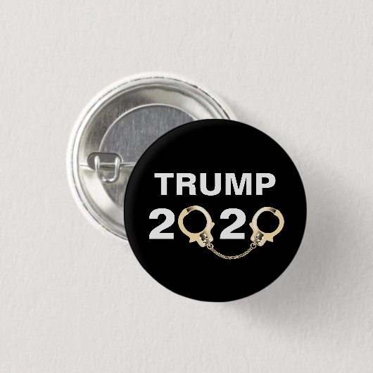 Trumpf 2020 mit den Handschellen Button (Vorne & Hinten)