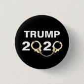 Trumpf 2020 mit den Handschellen Button (Vorderseite)