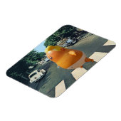 Trumpf in London Magnet (Linke Seite)