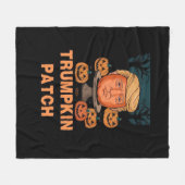Trumpkin Halloween - Funny Political Pumpkin Desi Fleecedecke (Vorderseite (Horizontal))