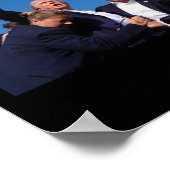 Trumps Angriff auf Trump im Kampf für Amerika - Tr Poster (Ecke)