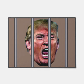 Trumps glänzender Kopf hinter Gefängnisbars Fußmatte