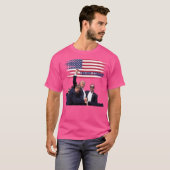 Trumps starke Faust in der Luft T-Shirt (Vorne ganz)