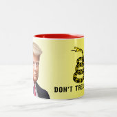 Trumps unoffizielle Tasse mit Don't Tread auf mich (Mittel)