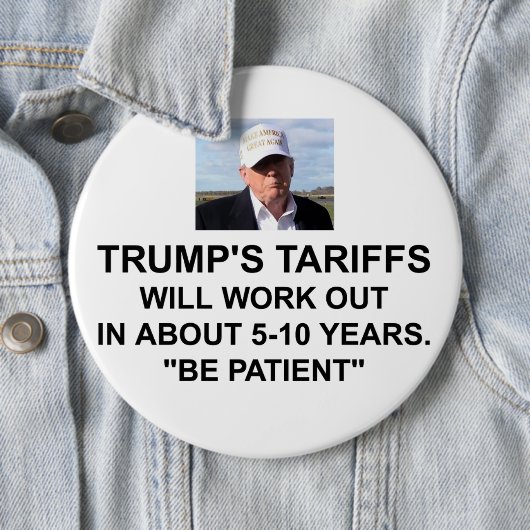 Trumps Zollknopf Button (Beispiel)