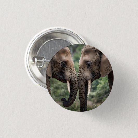 "Trunk to Trunk: Eine sanfte ElefantenEmbrace" Button (Vorne & Hinten)
