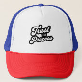 Trust The Process Trucker Hat Truckerkappe (Vorderseite)