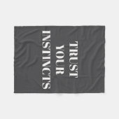 Trust Your Instincts Motivational Fleecedecke (Vorderseite (Horizontal))