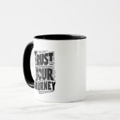 Trust Your Journey Vertical Typography Art Tasse (Vorderseite Links)