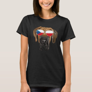 Tschechische Flagge Brauner Dogge Hund Tschechien  T-Shirt