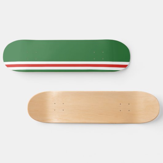 Tschetschenische Flagge Skateboard (Horizontal)