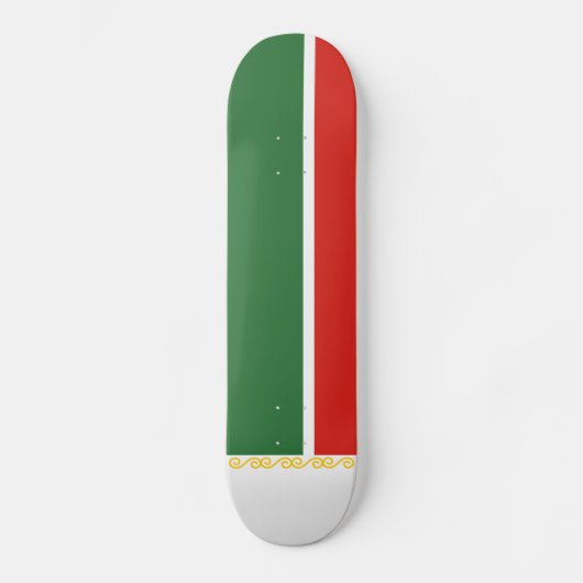 Tschetschenische Flagge Skateboard (Vorderseite)