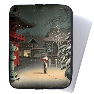 Tsuchiya Koitsu - Schnee bei Nezu Shrine Laptopschutzhülle