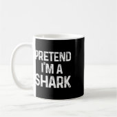 Tu so, als wäre ich ein Hai Last Minute Fun Hallow Kaffeetasse (Links)