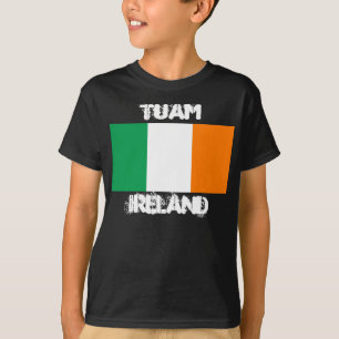Tuam, Irland mit irischer Flagge T-Shirt