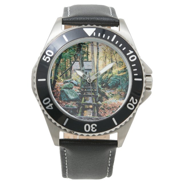 Tub Mill Bathed in Sunshine Armbanduhr (Vorderseite)
